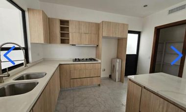 CASA EN VENTA EN LOS VIÑEDOS EN TORREON, COAHUILA.