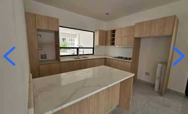 CASA EN VENTA EN LOS VIÑEDOS EN TORREON, COAHUILA.