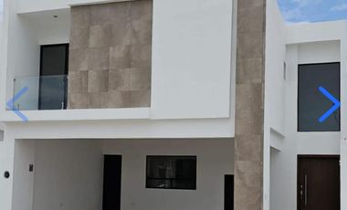 CASA EN VENTA EN LOS VIÑEDOS EN TORREON, COAHUILA.