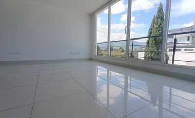 Departamento en ALQUILER - Cumbayá