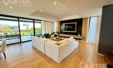 Excelente Casa en Acacias, Puertos del Lago 728m2 de lote.