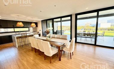 Excelente Casa en Acacias, Puertos del Lago 728m2 de lote.