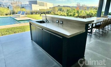 Excelente Casa en Acacias, Puertos del Lago 728m2 de lote.