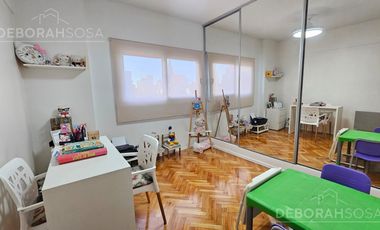 Alquiler departamento 3 ambientes, con cochera - Av. Cabildo