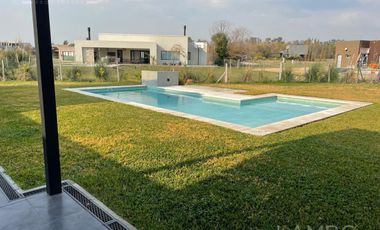 Alquiler TEMPORADA DE POLO Casa Pilar Medal C. C.