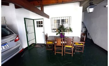 ¡Casa PH Temperley con cochera y parrilla listo para mudarse!