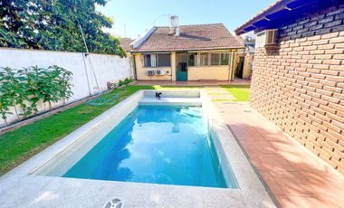 VENTA CASA 4 AMBIENTES PILETA QUINCHO COCHERA