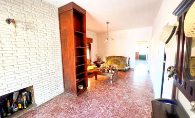 VENTA CASA 4 AMBIENTES PILETA QUINCHO COCHERA