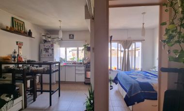 DEPARTAMENTO 2 AMBIENTES VENTA LOMAS DE ZAMORA
