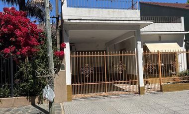 Casa en venta Quilmes 2 dorm sup para construir