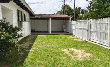 Venta casa 2 dormitorios B Centenario