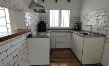 Venta casa 2 dormitorios B Centenario