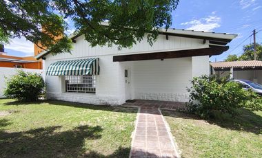 Venta casa 2 dormitorios B Centenario
