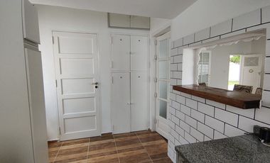 Venta casa 2 dormitorios B Centenario