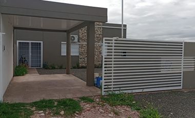 SE VENDE HERMOSA CASA EN ORO VERDE