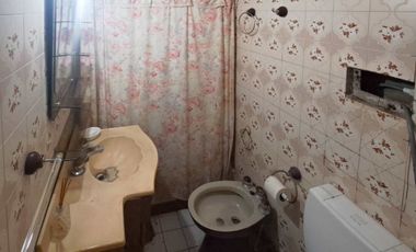 VENTA CASA MULTIFAMILIAR 6 AMB EN CASEROS