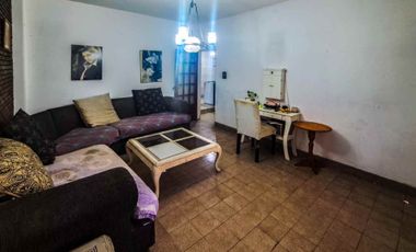 VENTA CASA MULTIFAMILIAR 6 AMB EN CASEROS