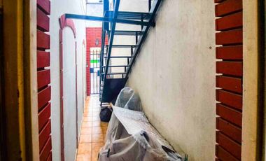VENTA CASA MULTIFAMILIAR 6 AMB EN CASEROS