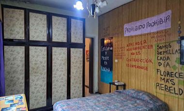 VENTA CASA MULTIFAMILIAR 6 AMB EN CASEROS