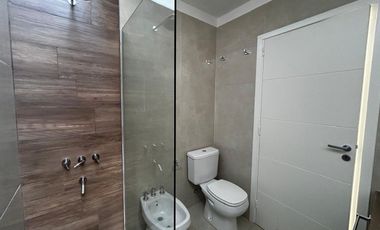 ALQUILER DUPLEX 2 DORM C/COCHERA A ESTRENAR