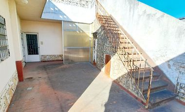 VENTA CASA 5 AMB, GARAGE, LOCALES, EL PALOMAR
