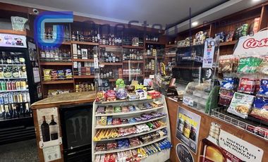 Local Comercial en Venta en Minimercado Con Expendio De Alcoholes (Patente H)