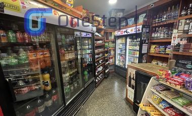 Local Comercial en Venta en Minimercado Con Expendio De Alcoholes (Patente H)