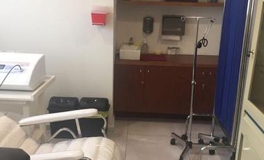 RENTA DE CONSULTORIOS NUEVOS, EQUIPADOS Y CON SERVICIOS