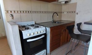 Â¡Descubre tu proximo hogar en esta encantadora casa en venta de 3 amb mas departamento de 2 amb en Don Torcuato!