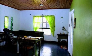 Casa en Venta en Jardin America Barrio 100 viv. Los Lapachos