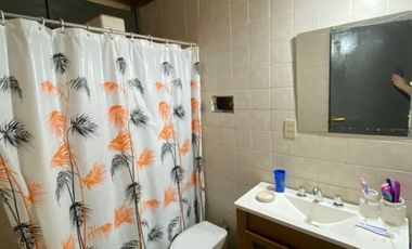CASA EN VENTA A RECICLAR BÂ° 25 DE MAYO