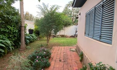 CASA EN VENTA A RECICLAR BÂ° 25 DE MAYO