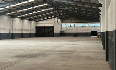 Impecable Bodega Industrial de 2100M2 en Tultitlán, Estado de México