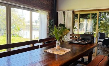 Casa en  Venta en Santa Catalina con Salida al Rio 5 dormitorios