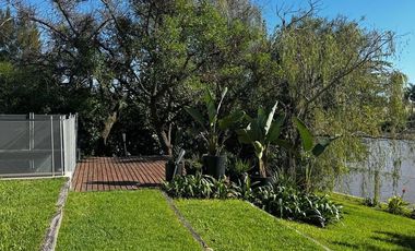 Casa en  Venta en Santa Catalina con Salida al Rio 5 dormitorios