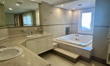 Alquiler, casa 4 dormitorios 500m2 La Horqueta. Barrio Cerrado