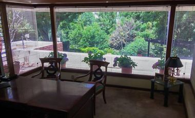 Casa de Lujo Lomas del Valle Alberca Jardin Colinas