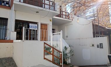 Triplex tres dormitorios Centrico