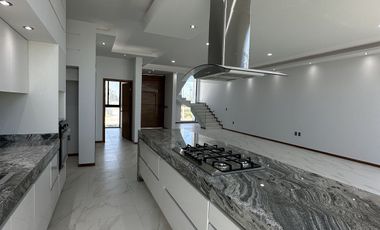 Hermosa casa en VENTA en Valle Imperial