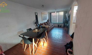 VENTA CASA 2 HAB 1 BA EN QUILICURA