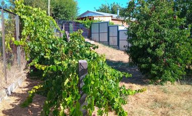 TERRENO CON CASA A MINUTOS DEL CENTRO DE QUILLON