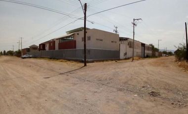 VENTA DE BODEGA CON OFICINAS EN COLONIA AEROPUERTO