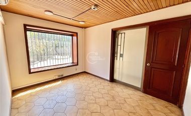 Oficina en Arriendo en Av. Américo Vespucio
