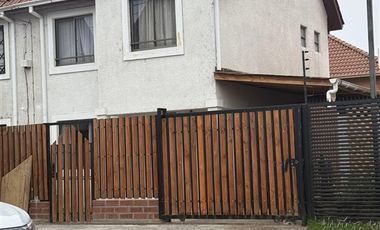 Casa en Venta en Pasaje Tololo 861