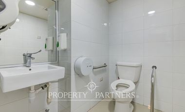 Local con excelente ubicación para uso Clínico / Metro Alcántara - El Golf