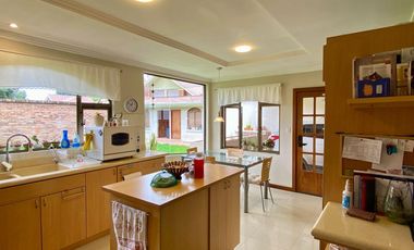 HERMOSA CASA EN VENTA, SECTOR MACHANGARA