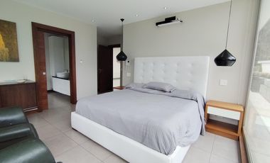 Renta de Casa Amoblada con diseño Moderno-Minimalista con piscina, Sector Intervalles