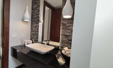 Renta de Casa Amoblada con diseño Moderno-Minimalista con piscina, Sector Intervalles