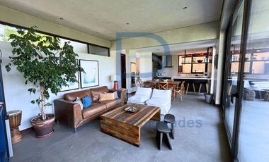 MARAVILLOSA CASA EN CONDOMINIO CERCA DEL CRAIGHOUSE