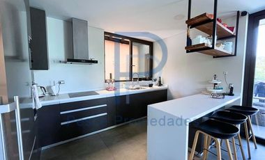 MARAVILLOSA CASA EN CONDOMINIO CERCA DEL CRAIGHOUSE